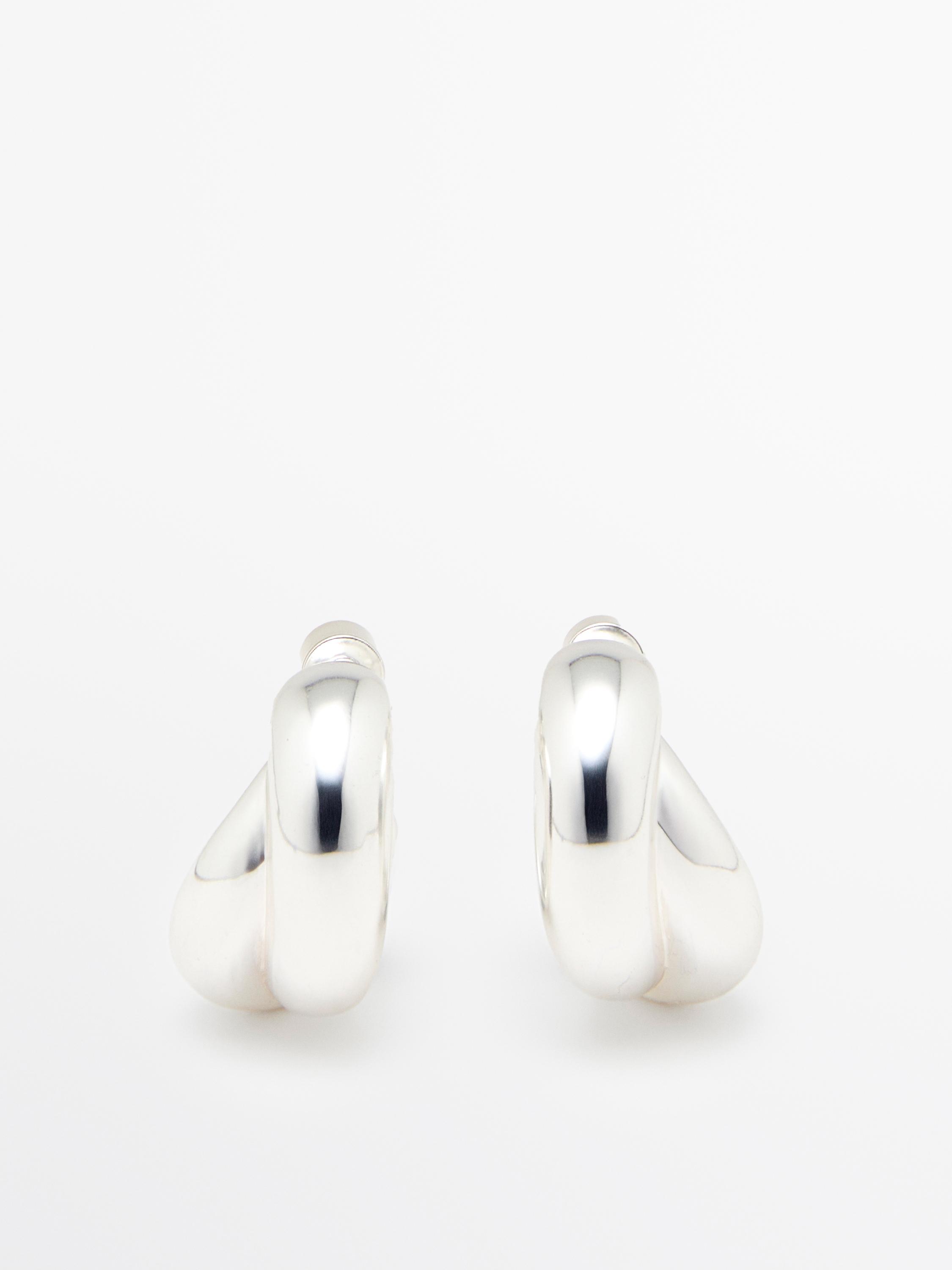 Boucles d'oreilles anneaux enveloppantes